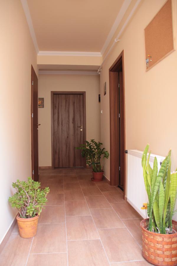 Hajdúszoboszló Imola Es Andrea Apartmanhaz 2 מראה חיצוני תמונה