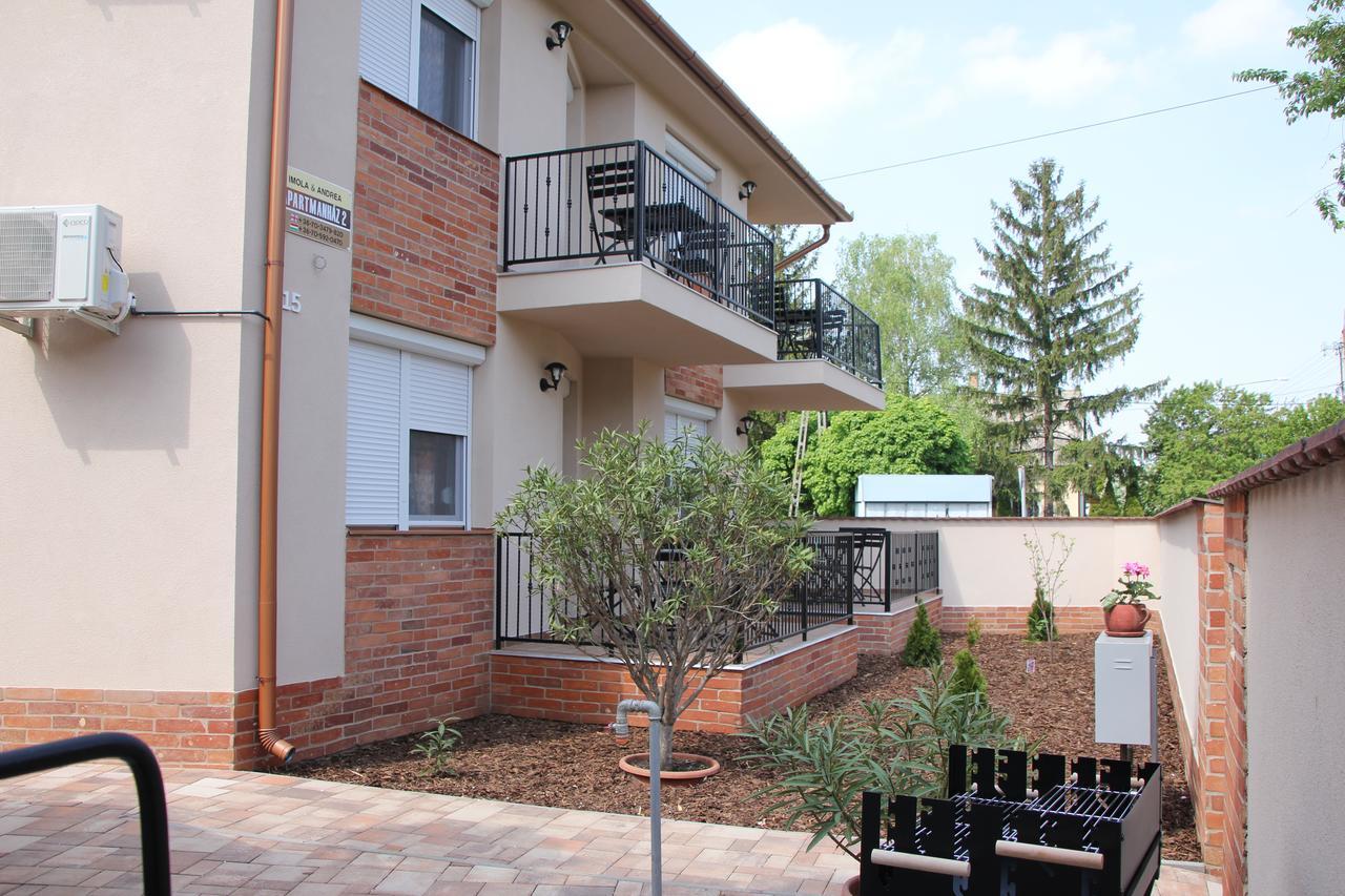 Hajdúszoboszló Imola Es Andrea Apartmanhaz 2 מראה חיצוני תמונה
